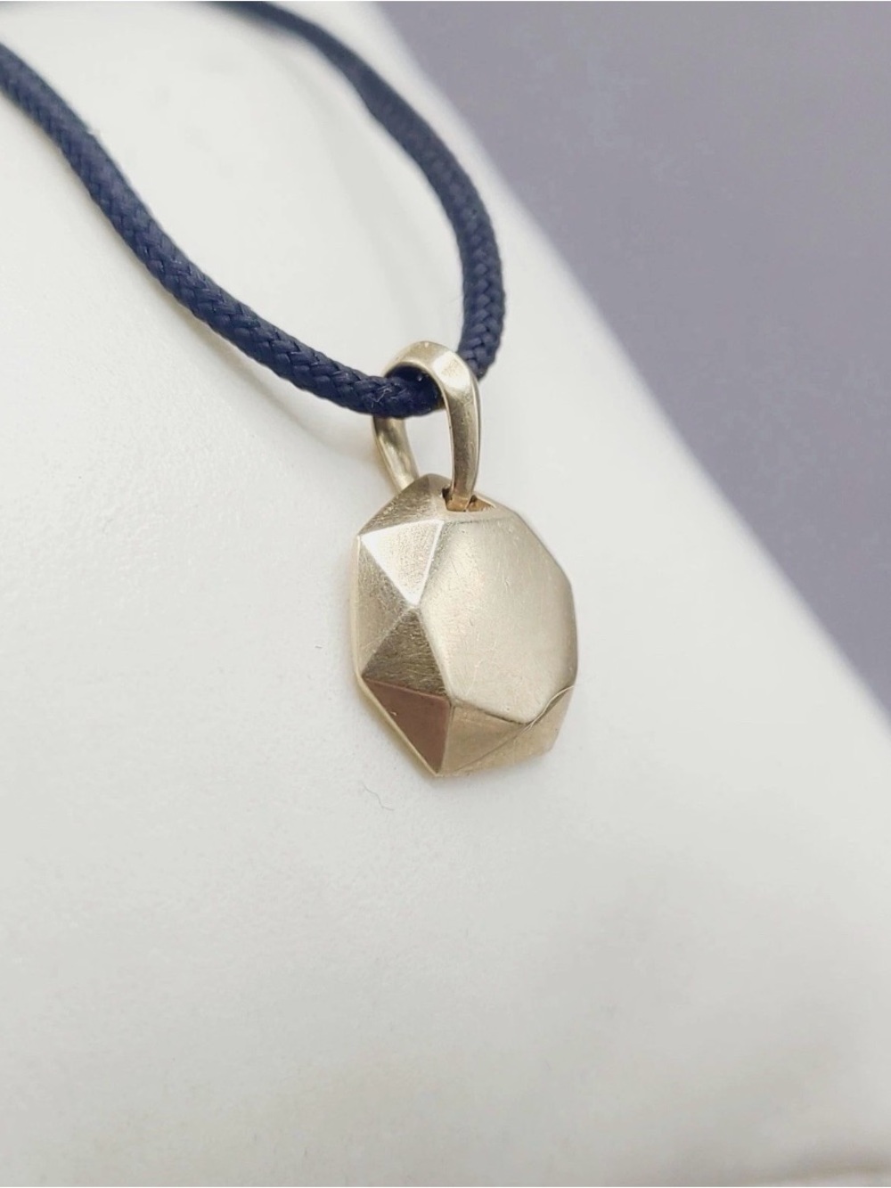 David Yurman 12mm Men's Fortune Pendant in 18k Gold on Cord